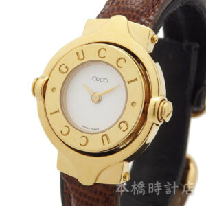 GUCCI　レザーバングルウォッチ