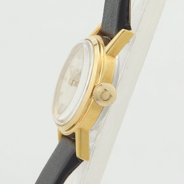 OMEGA　BK2813.1　Cal245 - 画像 (4)