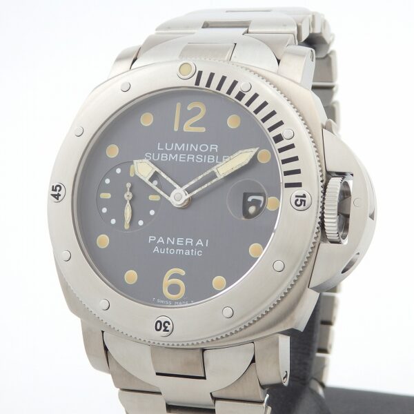 PANERAI　サブマーシブル　PAM00106　Ｅ番　500本限定 - 画像 (2)