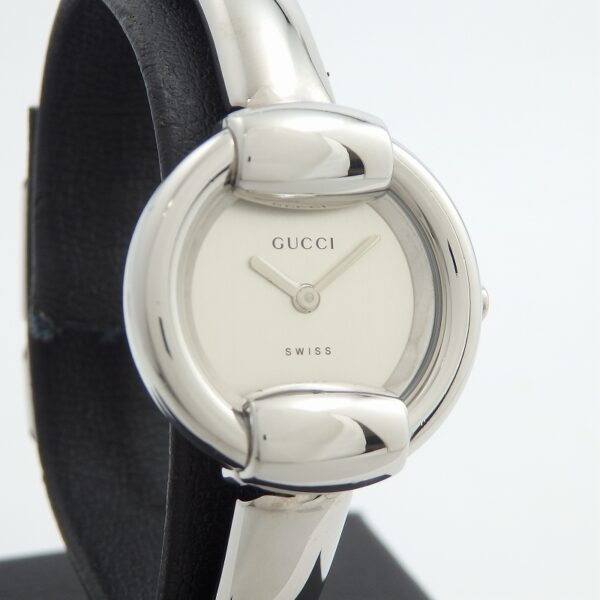 【人気・電池新品】GUCCI 1400L GG シェル ラウンド GUCCI 1400L ラウンド シルバー文字盤 – 本橋時計店