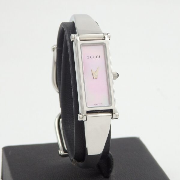 GUCCI　1500L　レクタングル　ピンクシェル文字盤 - 画像 (7)